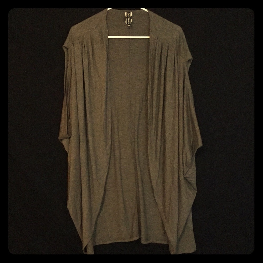 Hot Ginger Grey Open Flowing Sleeveless Cardigan